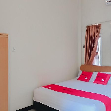Reddoorz At Pelangi Guest House Balikpapan  Exterior foto